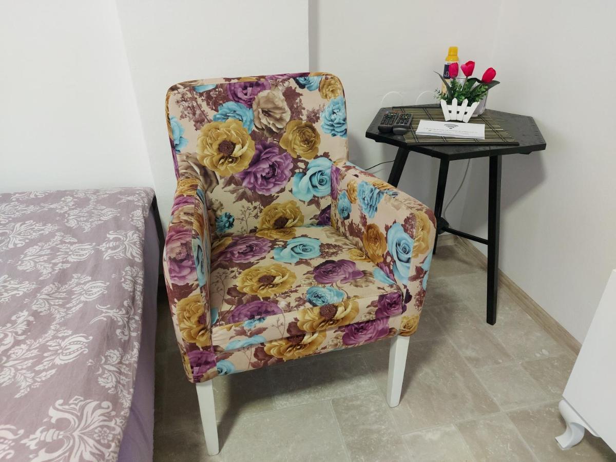 Lovely, Neat And Quite Apartment Dalia, Private Parking SJJ Eksteriør billede